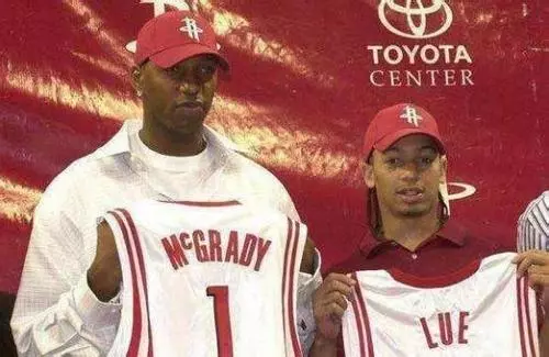 防线顾此失 防线顾此失