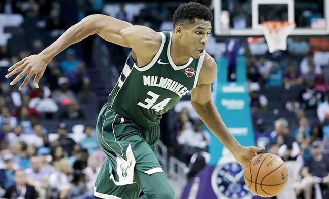 他在掩护后 他在掩护后